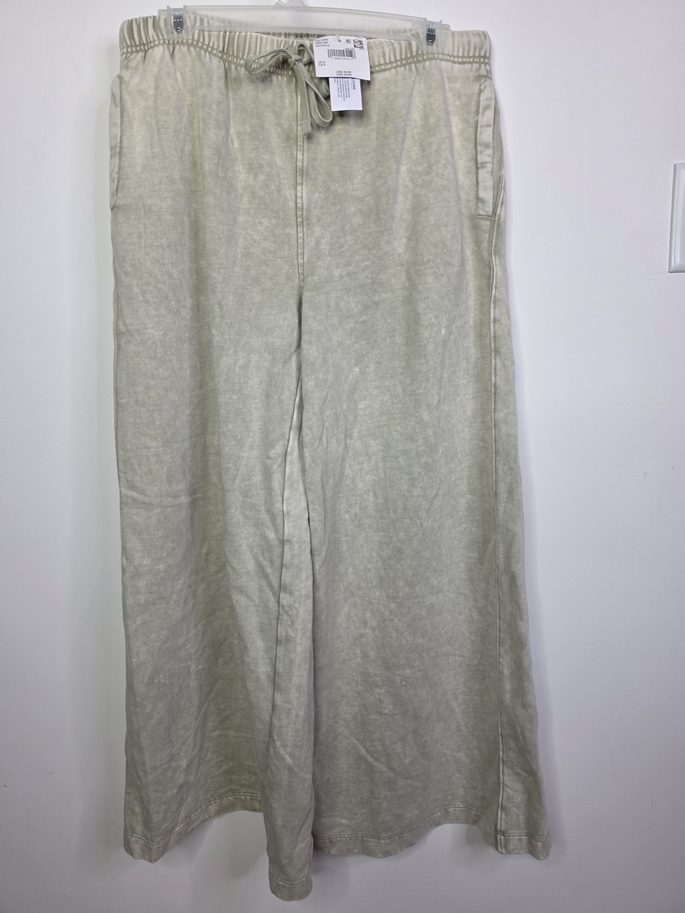 American Eagle Everyday Luxe Wide-Leg Sweatpants Sage Green Size S NWT